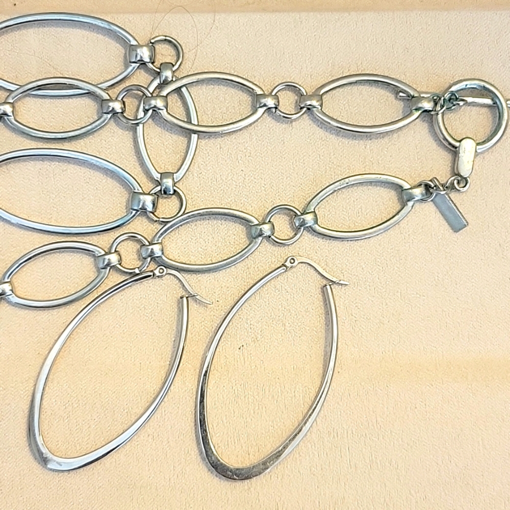 Necklace & Earring Set - Picture 2 of 5